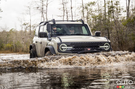 2022 Ford Bronco Everglades, in the water